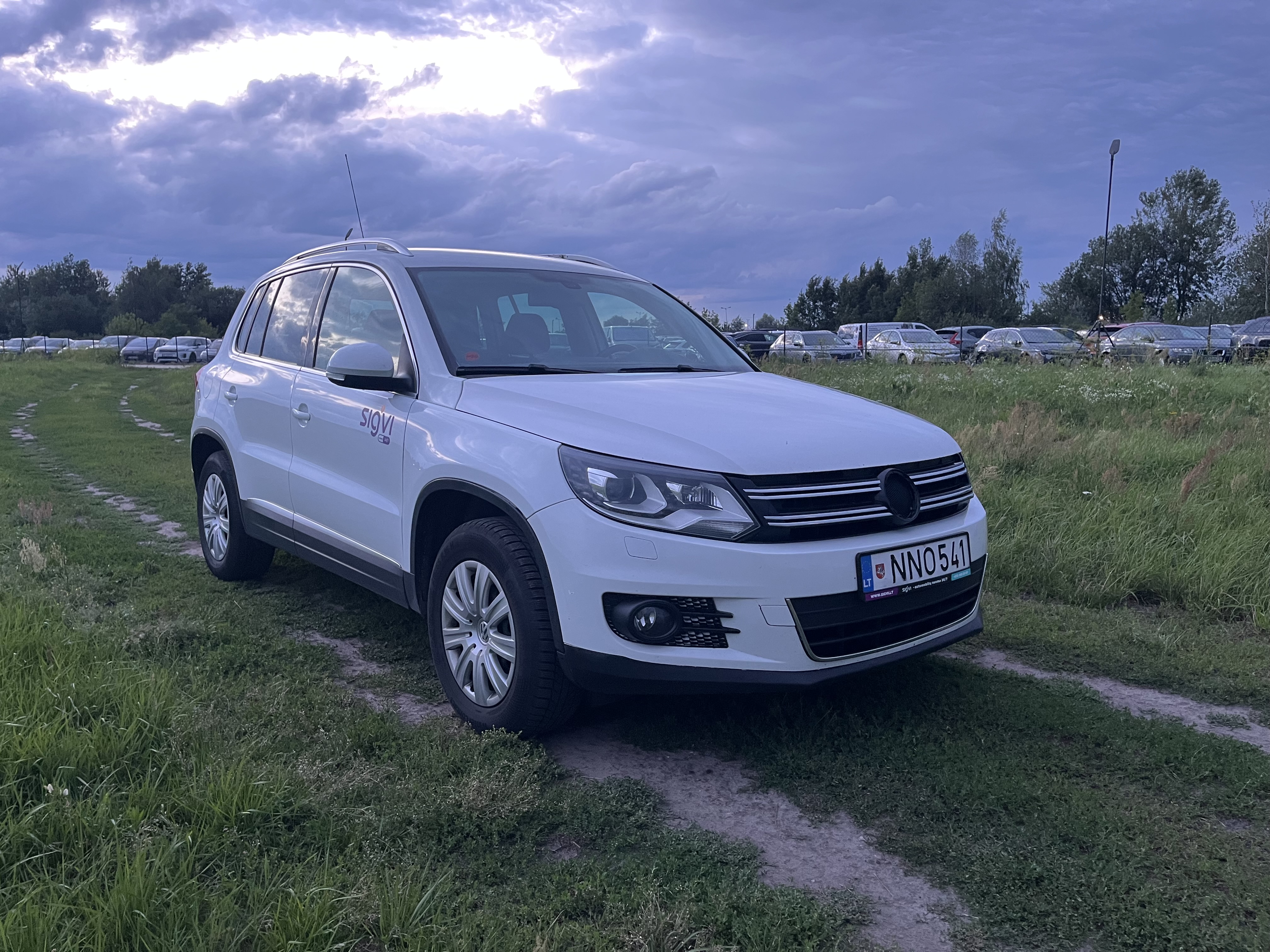 VW Tiguan car rental
